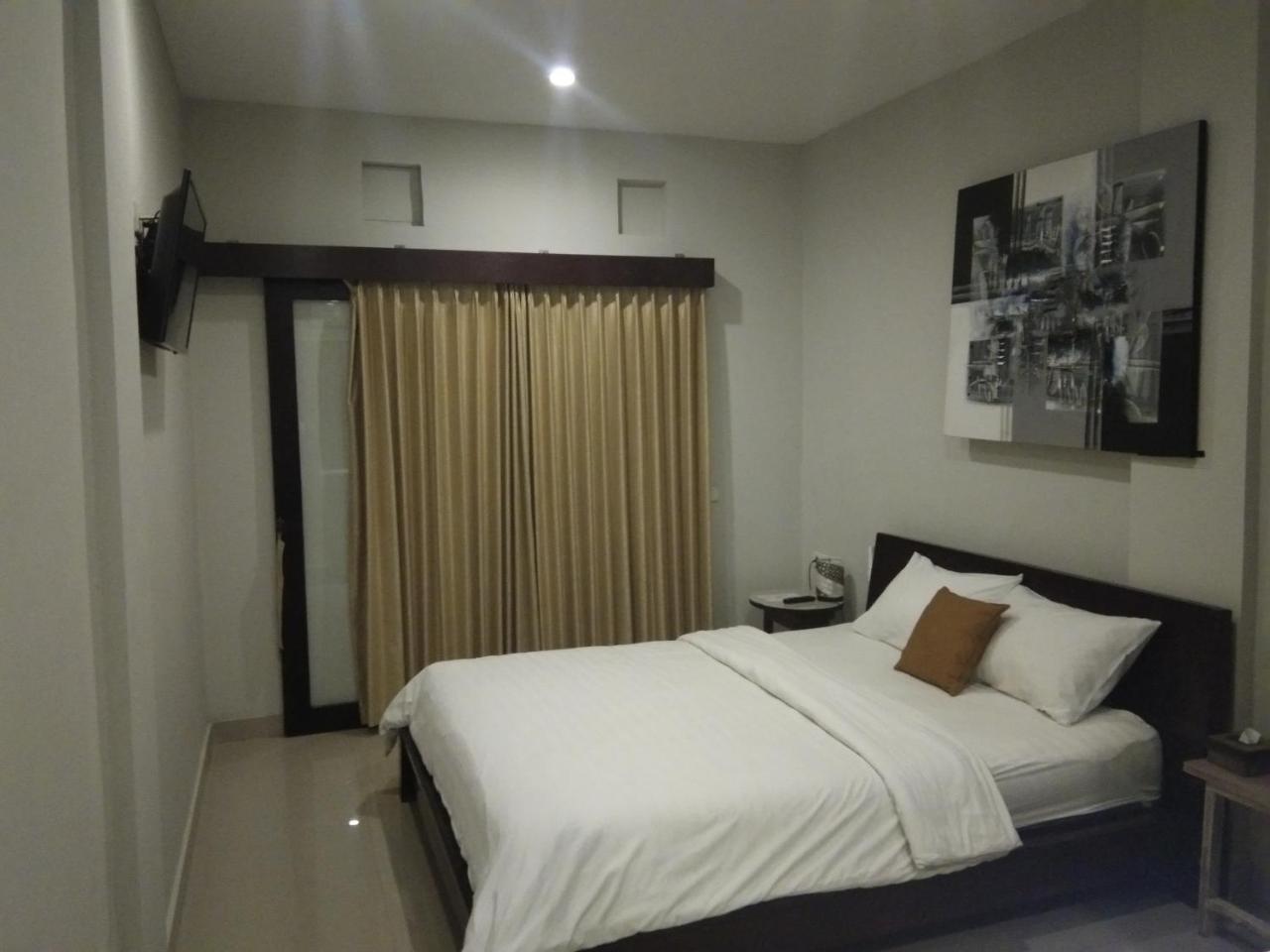 Umah Tikari Guesthouse Canggu  Exterior photo